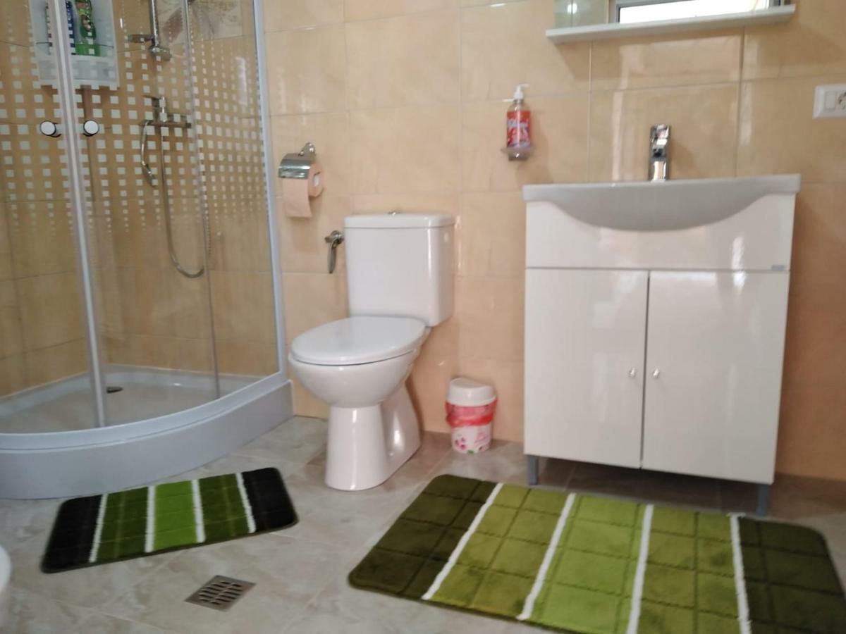 Casa La Agapia Bed & Breakfast Bagian luar foto